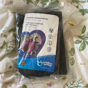 Universal jacket extender